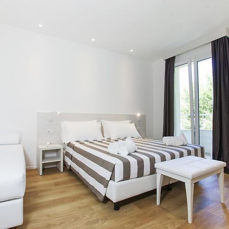 Hotel Houston Suites Rimini Zewnętrze zdjęcie