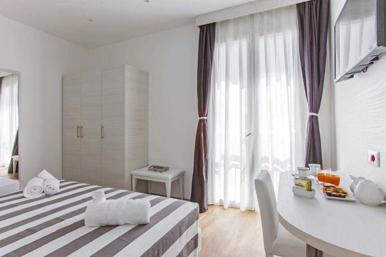 Hotel Houston Suites Rimini Zewnętrze zdjęcie