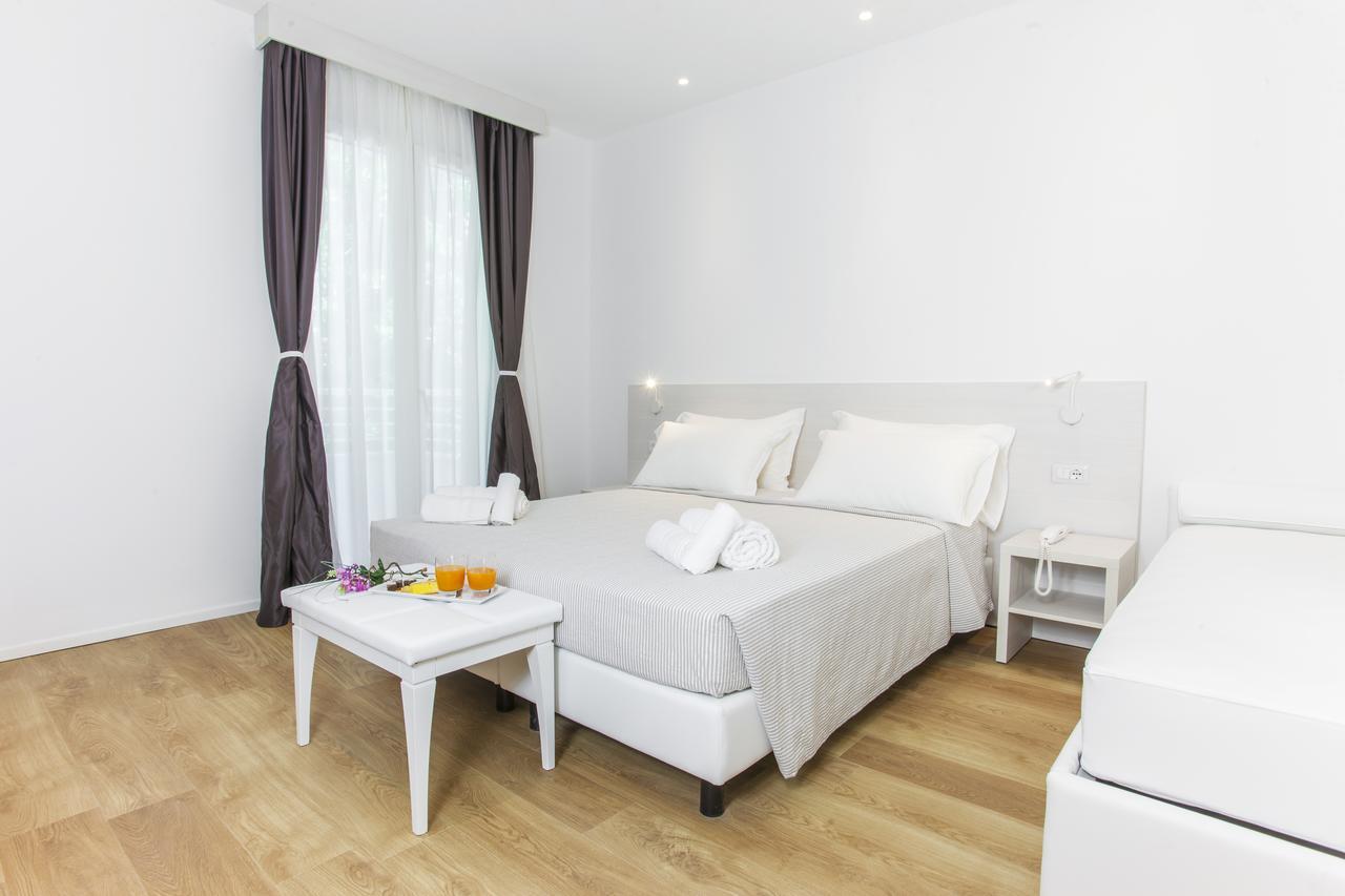 Hotel Houston Suites Rimini Zewnętrze zdjęcie