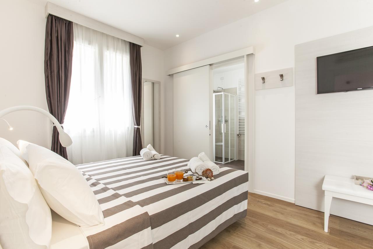 Hotel Houston Suites Rimini Zewnętrze zdjęcie