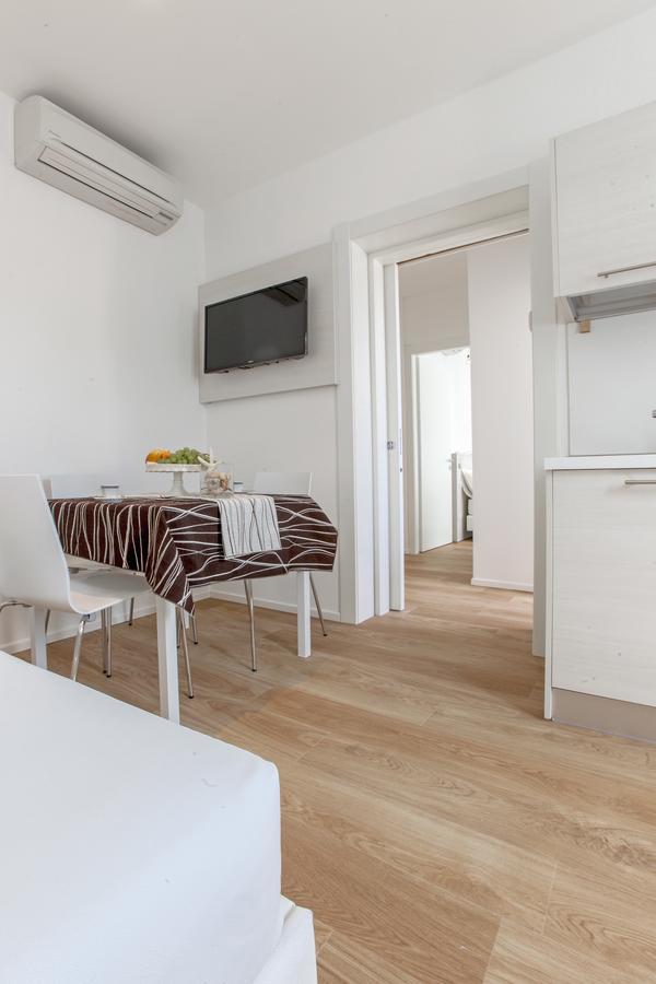 Hotel Houston Suites Rimini Zewnętrze zdjęcie