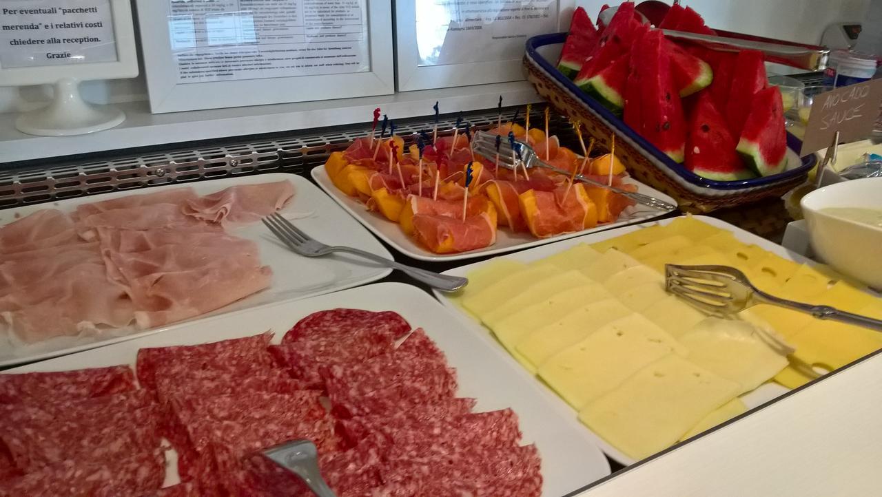 Hotel Houston Suites Rimini Zewnętrze zdjęcie