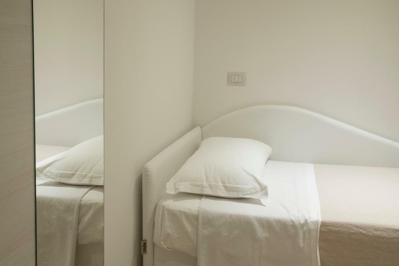 Hotel Houston Suites Rimini Zewnętrze zdjęcie